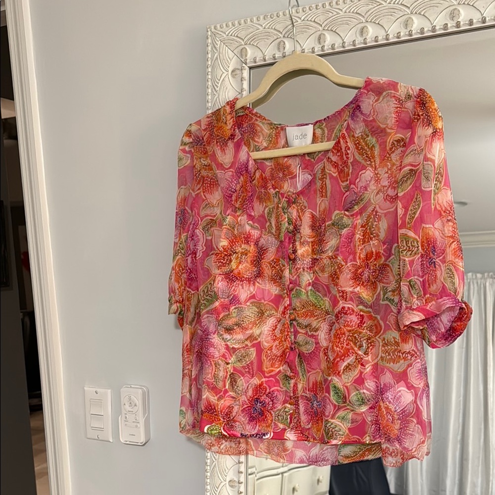 Jade by Johnny Was Marcia Ruffle Blouse with matching camisole, size small w tag
